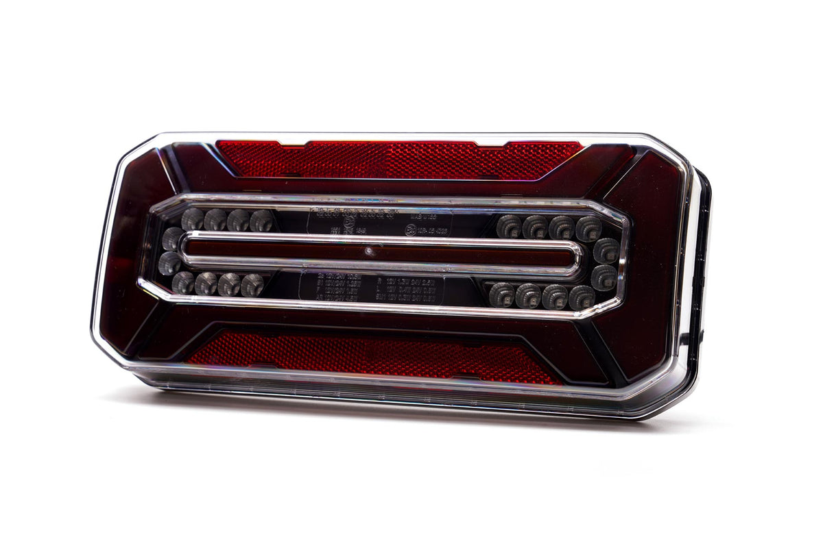 LED achterlicht Black universeel | 12-24v | 7-Pin's AMP